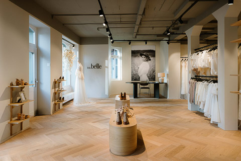 Fischgrät Eiche Isa Belle Frutigen