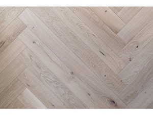 Herringbone Oak Degas brushed 1080 x 120 x 14 mm